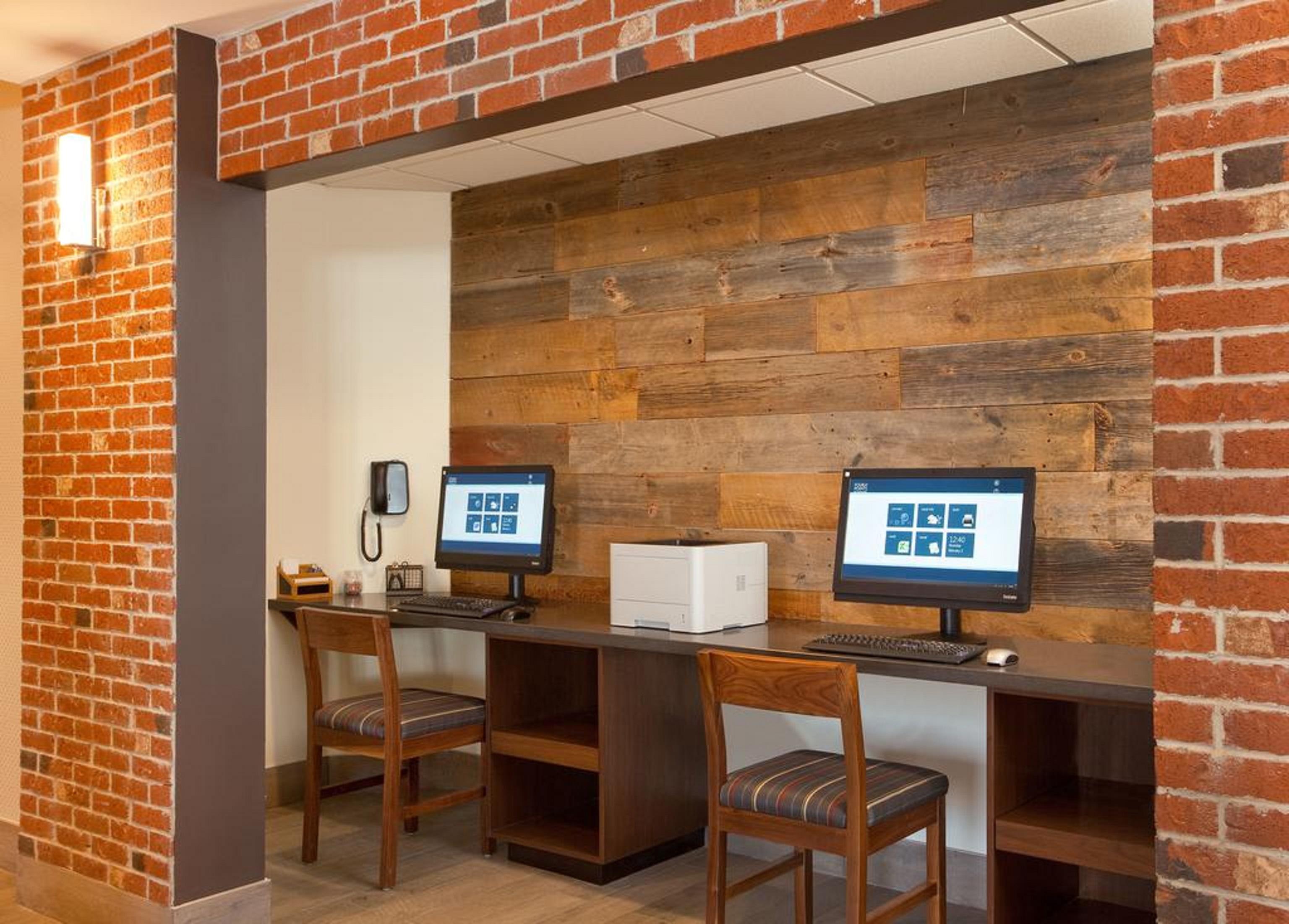 Four Points By Sheraton Cleveland Airport Съоръжения снимка