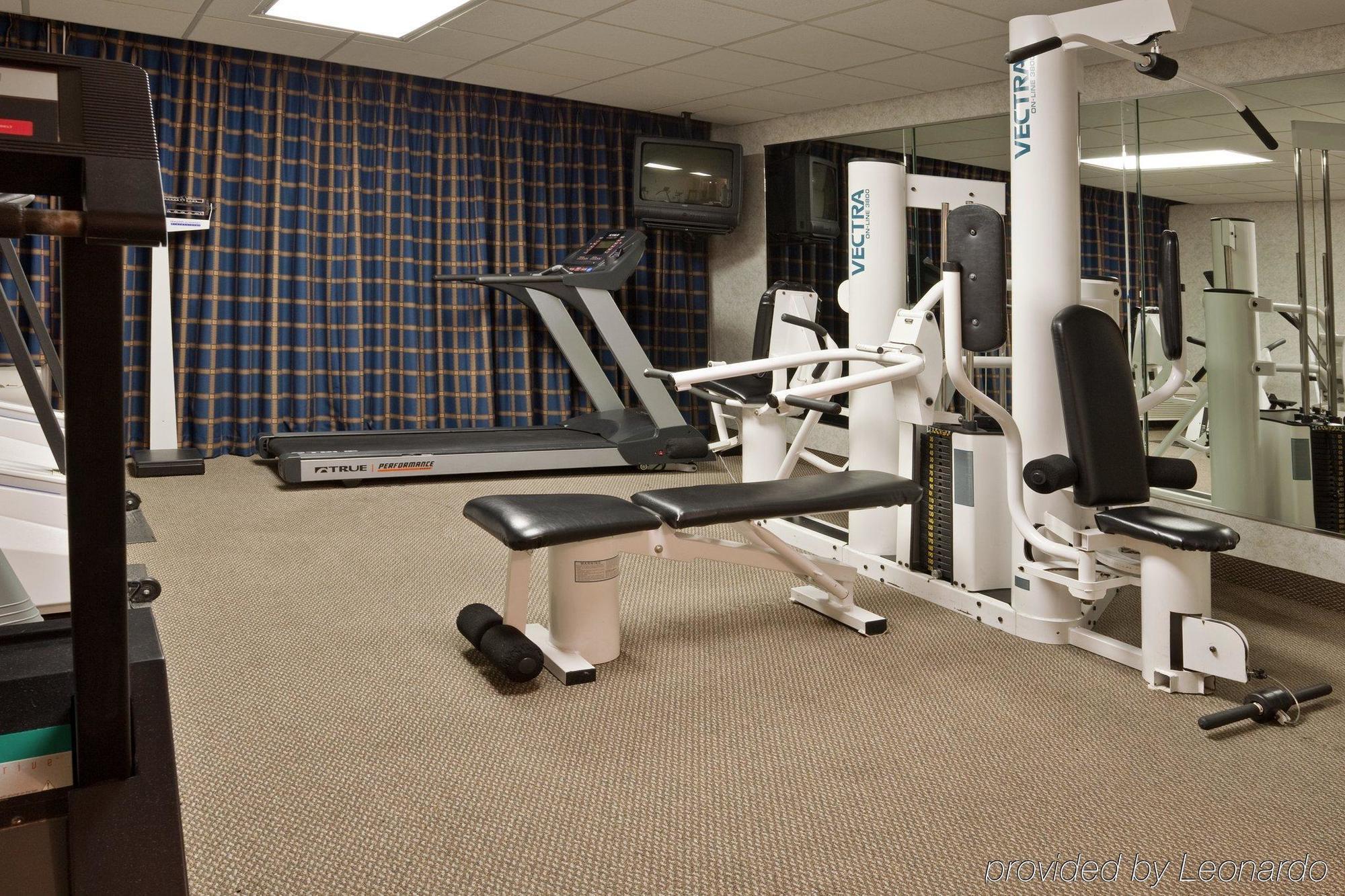 Four Points By Sheraton Cleveland Airport Екстериор снимка
