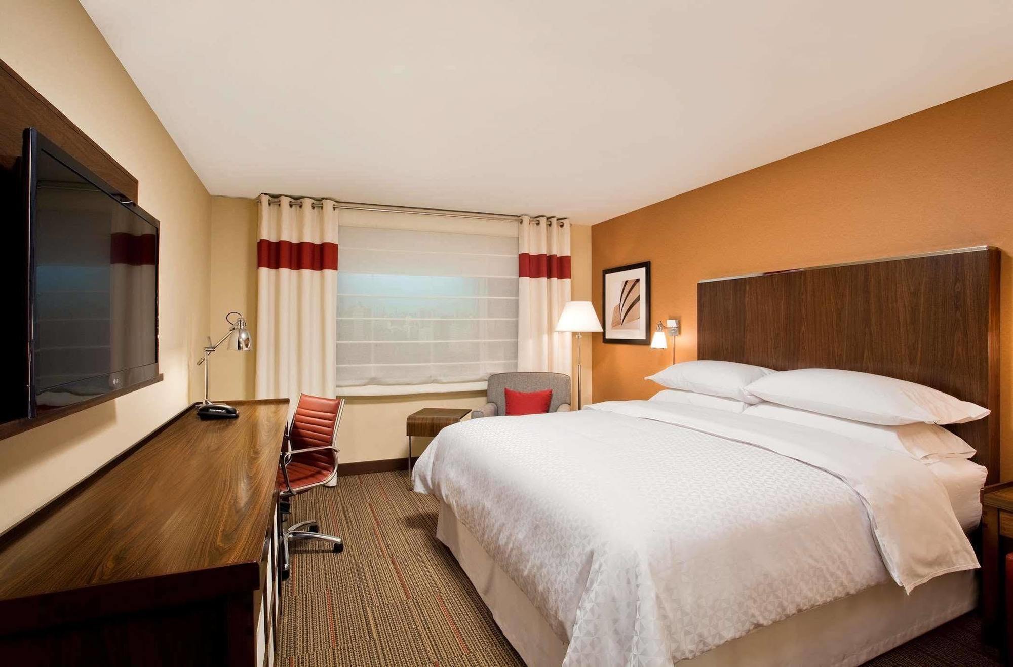 Four Points By Sheraton Cleveland Airport Екстериор снимка